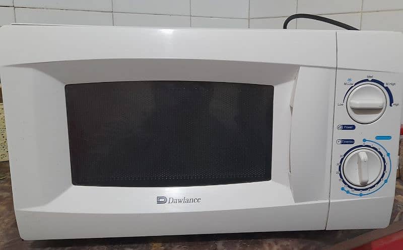 Dawlance Microwave Oven 9