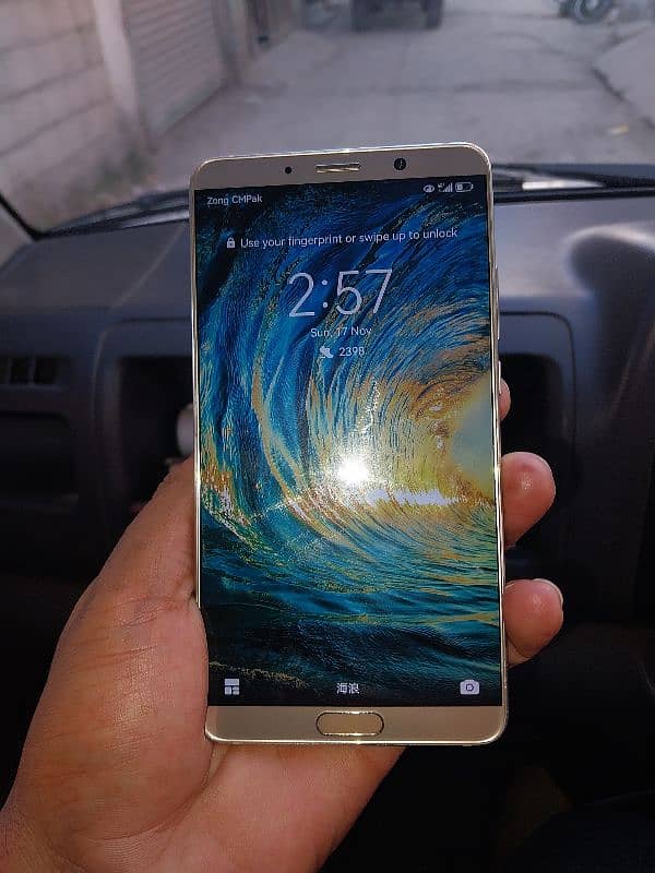 Huawei mate 10s 10 by 10 condition only mobile home used 0