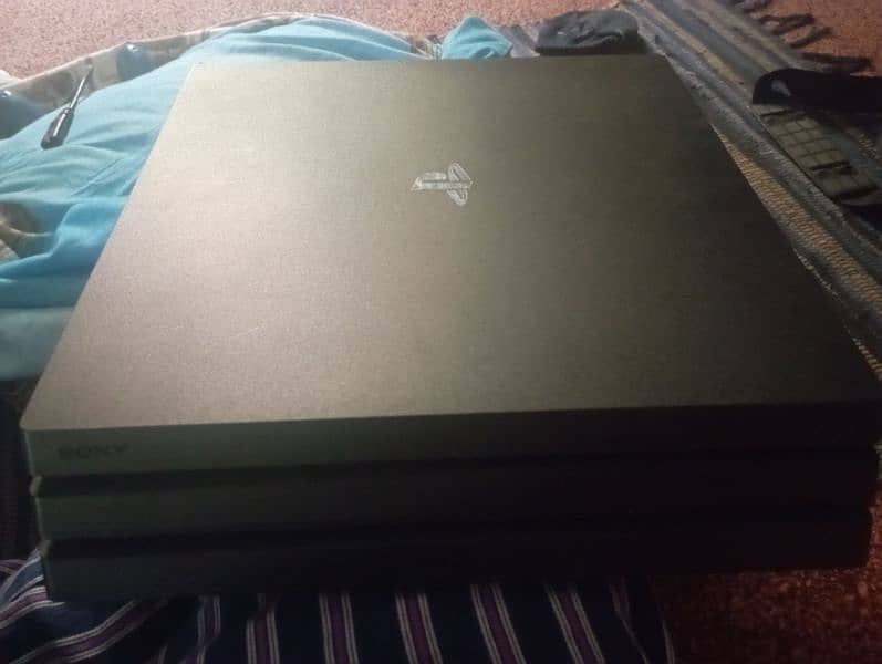 PS4 pro 500GB in good condition 2021 variant 3