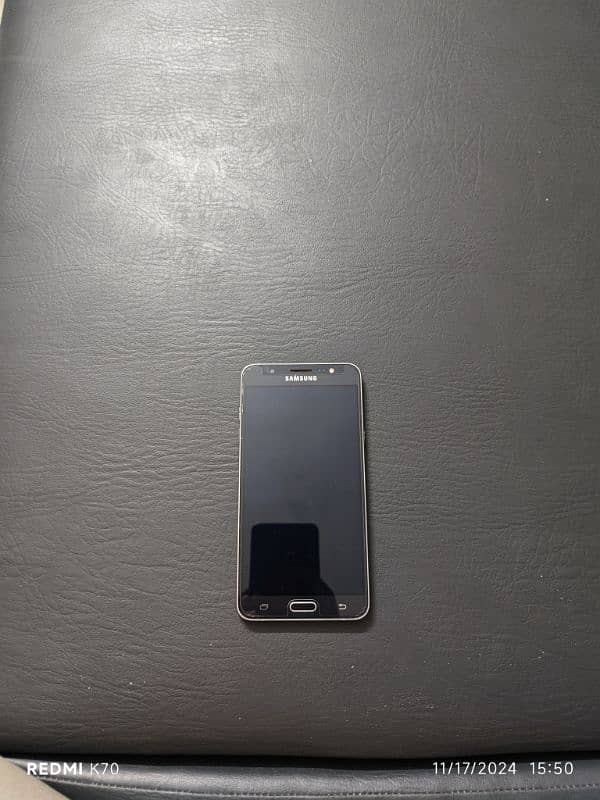 Samsung Galaxy J7 4