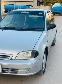 Suzuki Cultus car