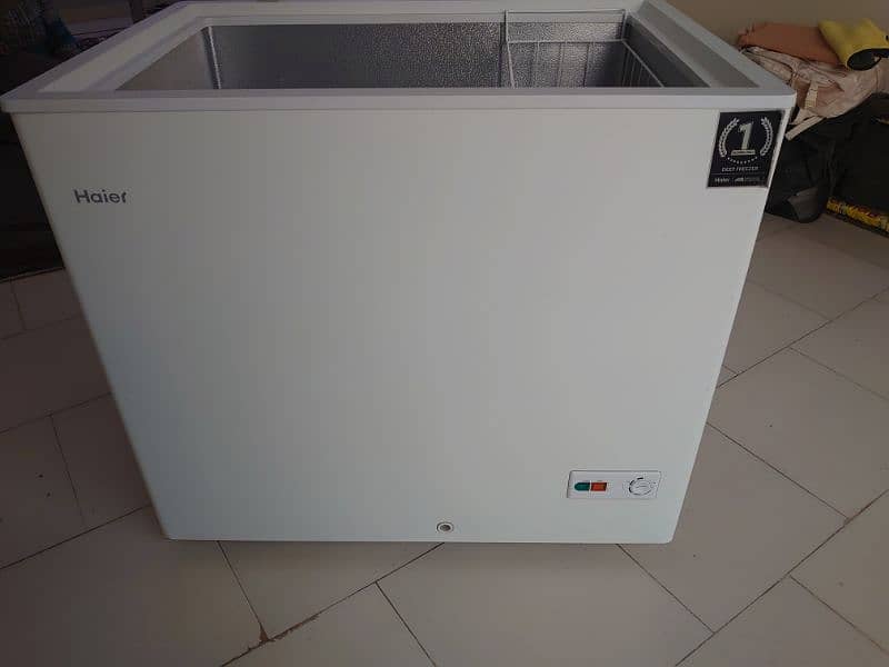 deep freezer one door 3