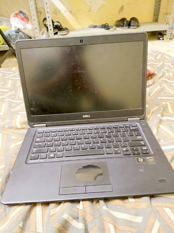 Dell E7450 0