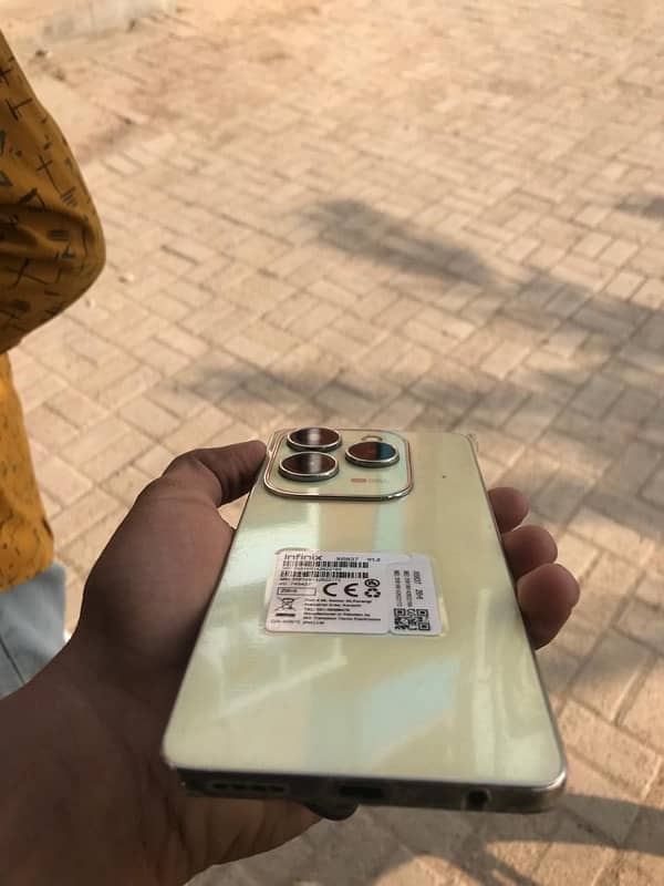 infinix hot 40 pro 2