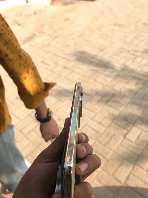 infinix hot 40 pro 3