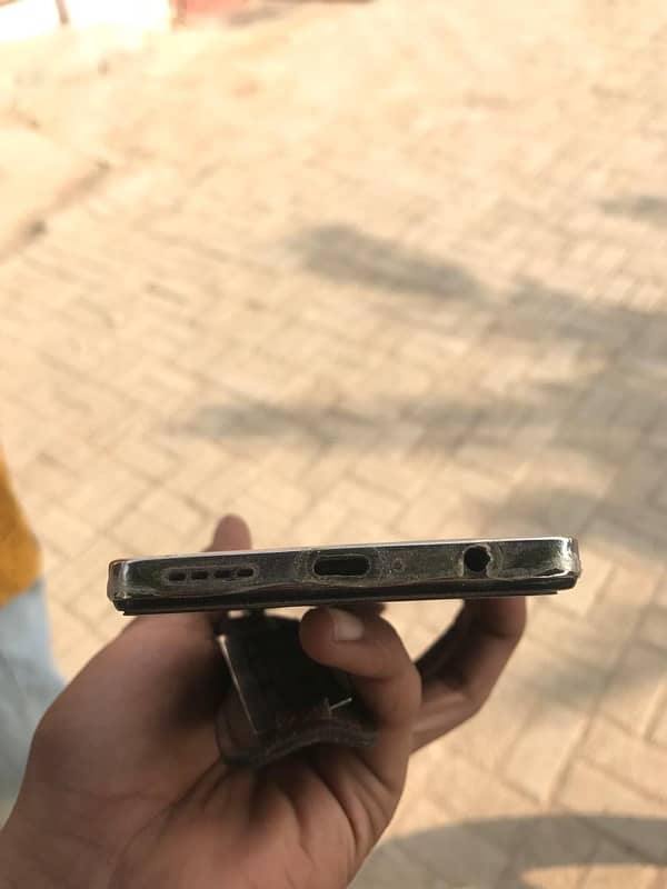 infinix hot 40 pro 5