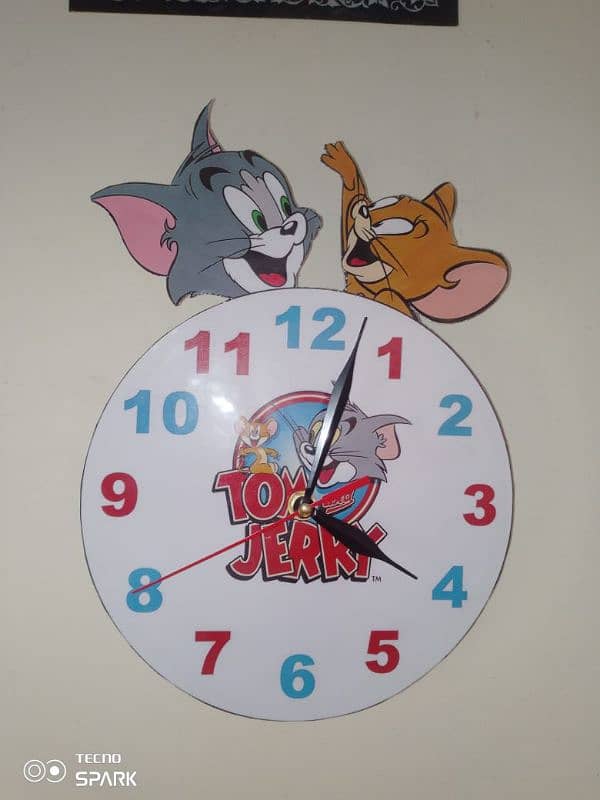 Rs. 199 cartoon wall clock 8