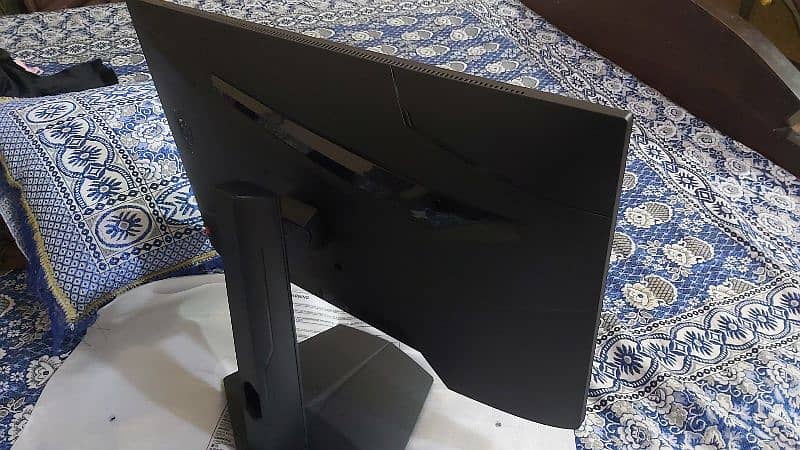 MSI G244F E2 24" FHD 180Hz IPS Gaming Monitor 1