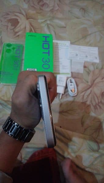 infinix hot 30 play 1