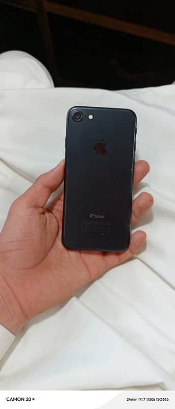 iphone 7  32Gb bypass 2