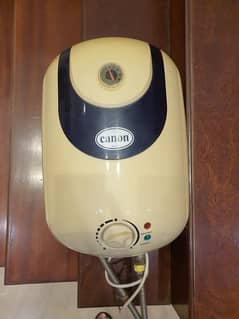 Canon Electric Geyser