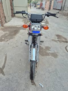 Honda CG 125 2022