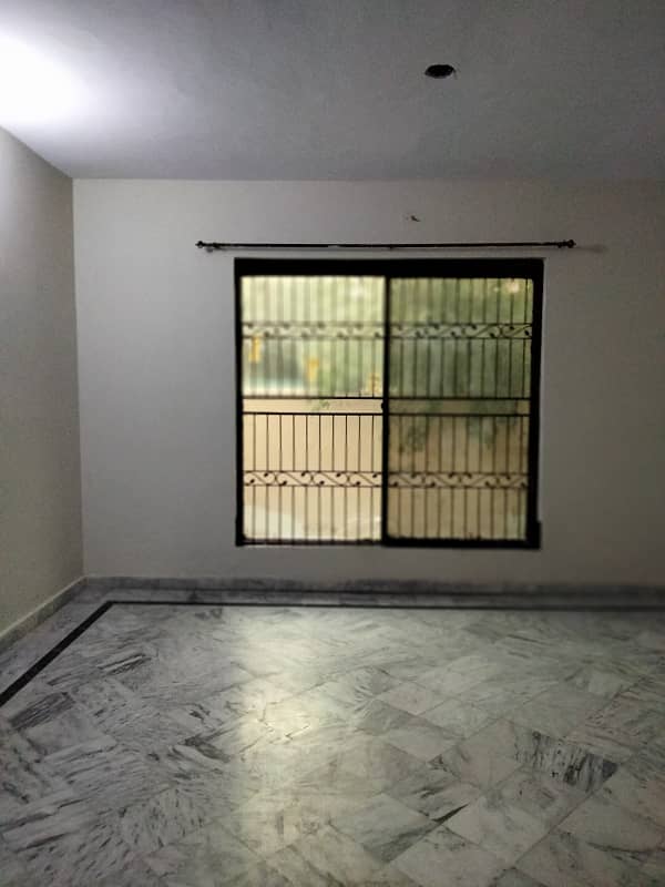 MIAN ESTATE OFFERS 10 MARLA MARBLE FLOORING LOWER PORTION FOR RENT FOR FAMILY 12