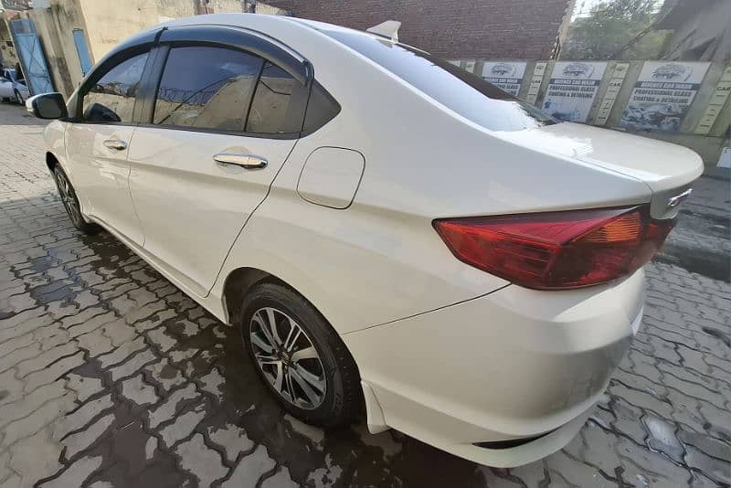 Honda City Aspire 2023 3