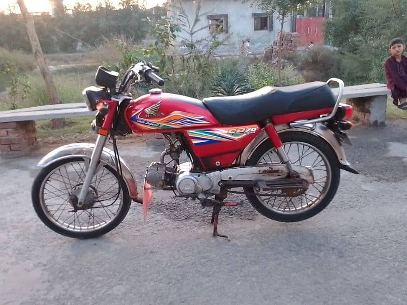 Honda CD 70 model 2019/20 03161737719 0