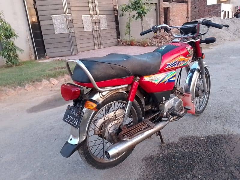 Honda CD 70 model 2019/20 03161737719 4