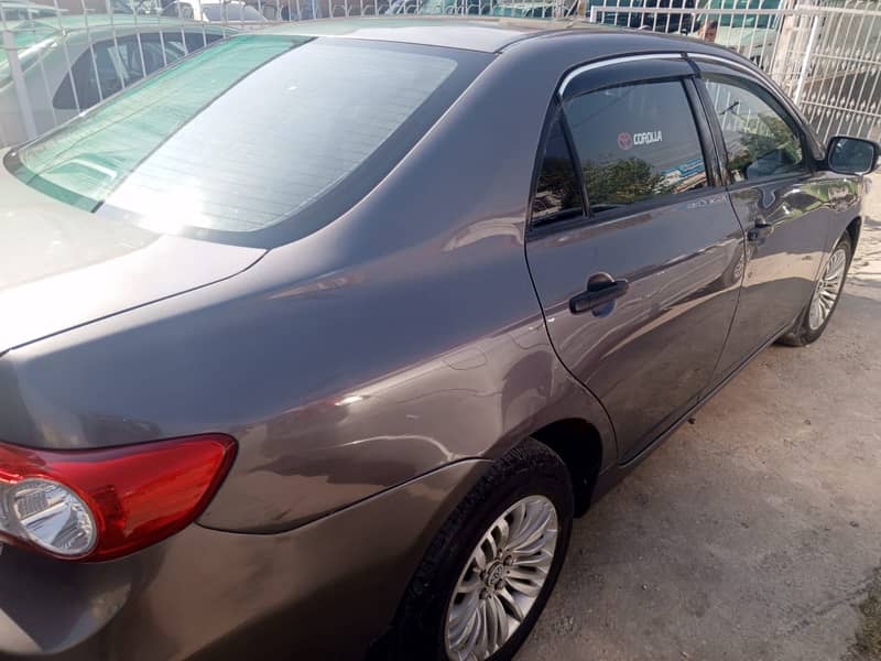 Toyota Corolla GLI 2012 1.3 manual 8