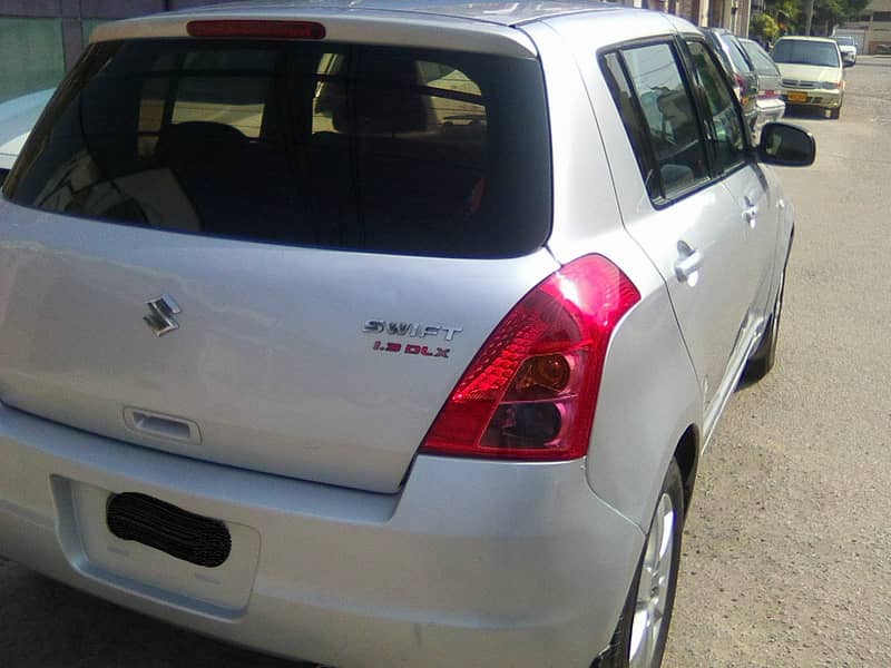 SUZUKI SWIFT 1.3 DLX MODEL 2017 SILVER COLOUR BEHTREEN CONDITION 7