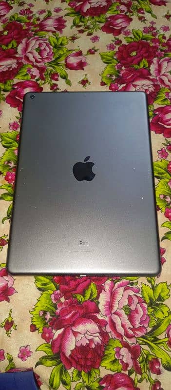 iPad 9 generation 64GB 8