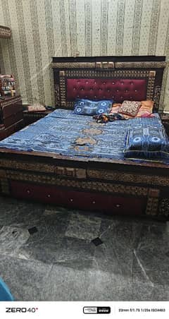 7 star Bed set  singhar Mez showkez Sid table bed without Meters