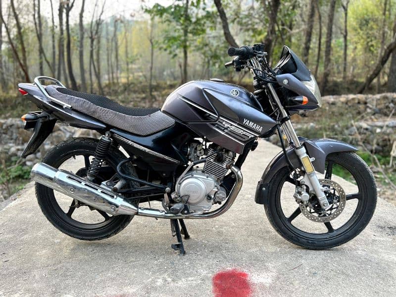 Yamaha ybr 125 For Urgent Sale 5