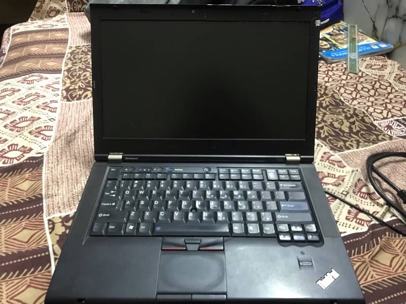 i7 window 10 laptop everything working perfect 0