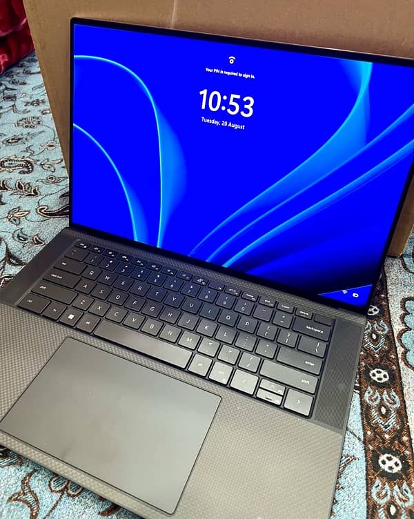 Dell XPS 15 9530 (Core i9 13th Gen, RTX 4070, 64Gb/1TB, OLED,) 9