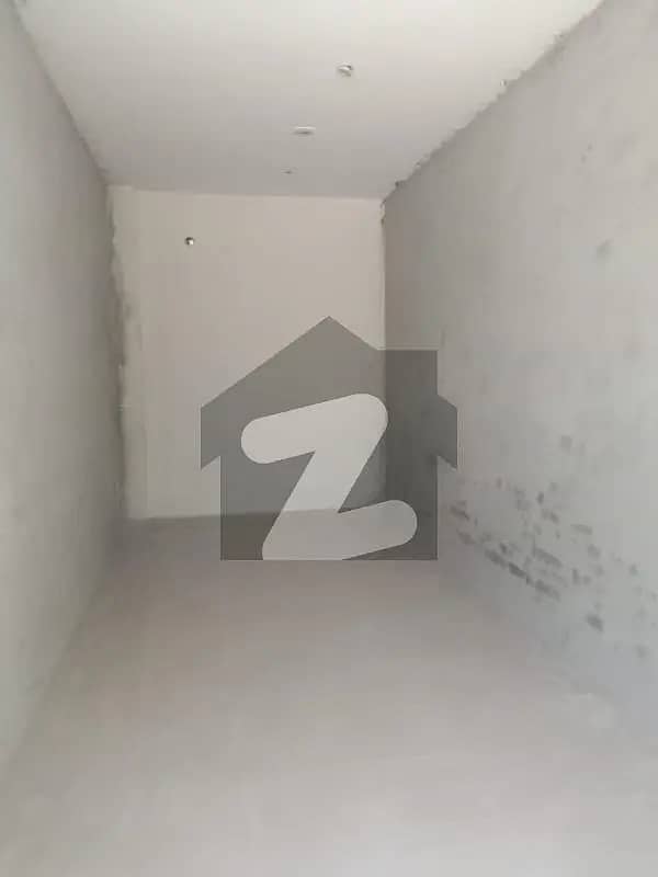 Ideal Shop For Rent At Canal Road Faisalabad 1