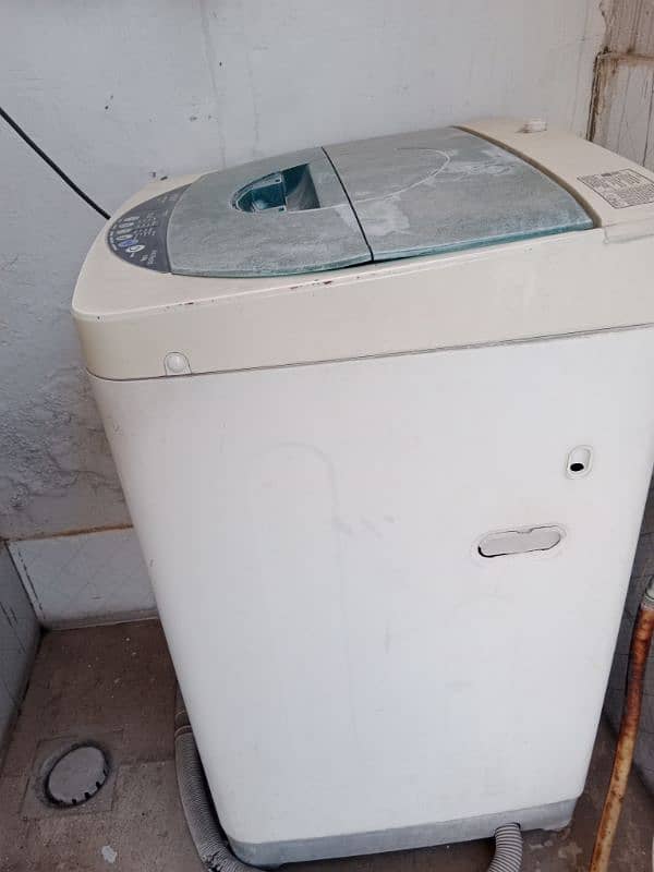 Haier automatic  washing machine for sale 4