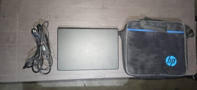 ACER LAPTOP + OFFICIAL CHARGER + LAPTOP BEG