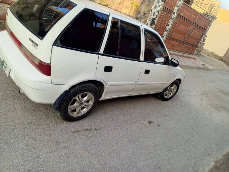 Suzuki Cultus VXL 2005 3