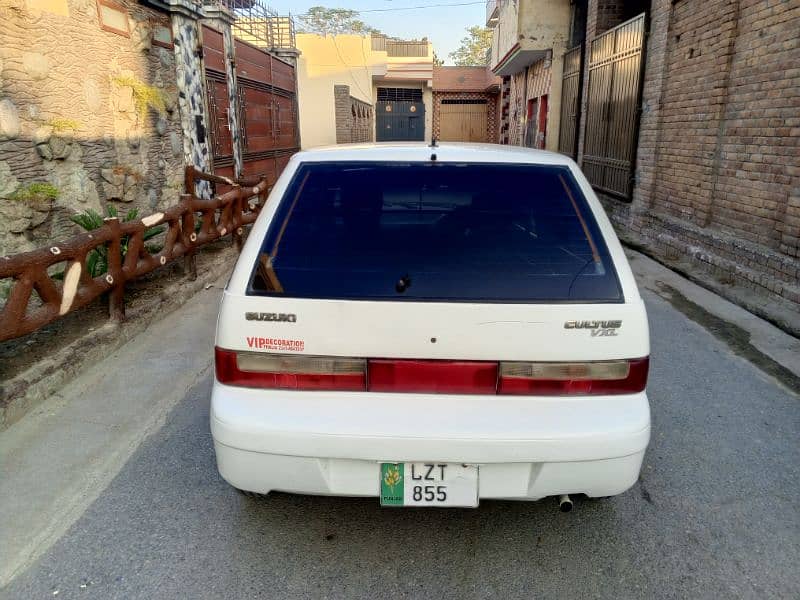 Suzuki Cultus VXL 2005 4