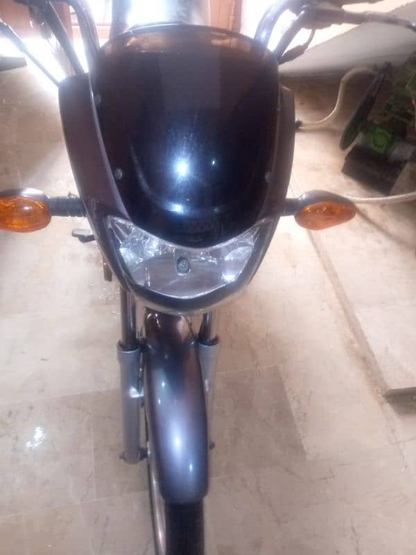 Suzuki gd 110s full original seld bike 10