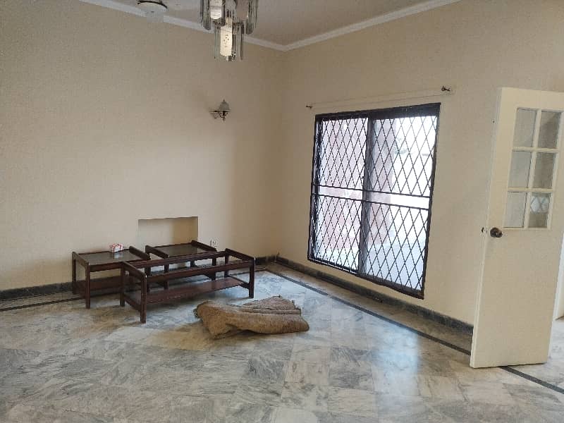 10 Marla beautiful Upper Portion Available For Rent in DHA Phase 4 Lahore Cantt 11