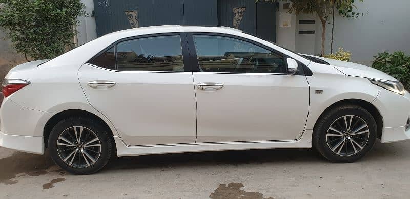 Toyota Altis Grande 2019 3