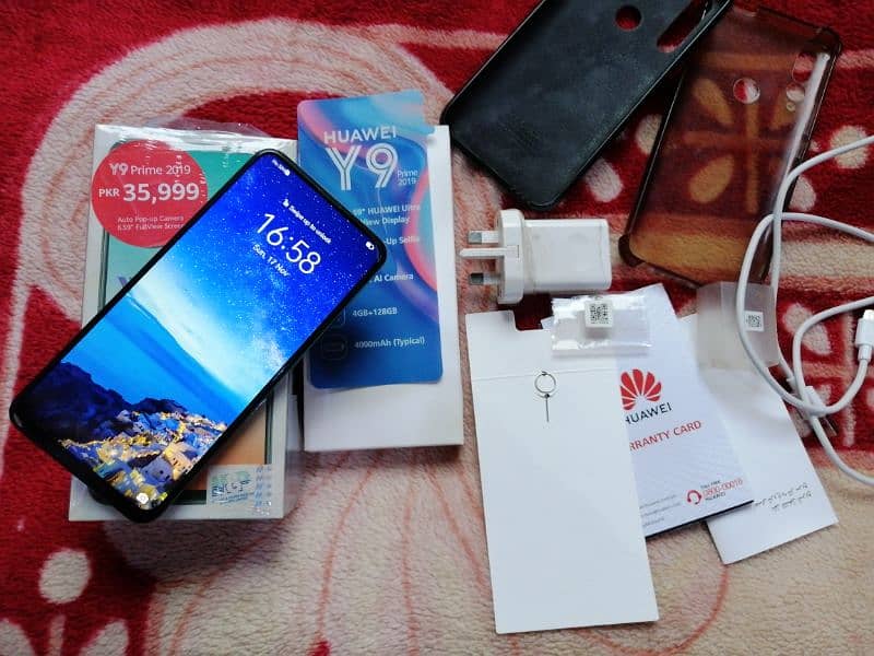 Huawei y9 prime Pop up camera. 0