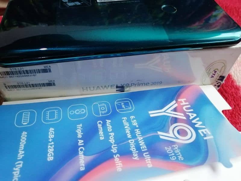 Huawei y9 prime Pop up camera. 5