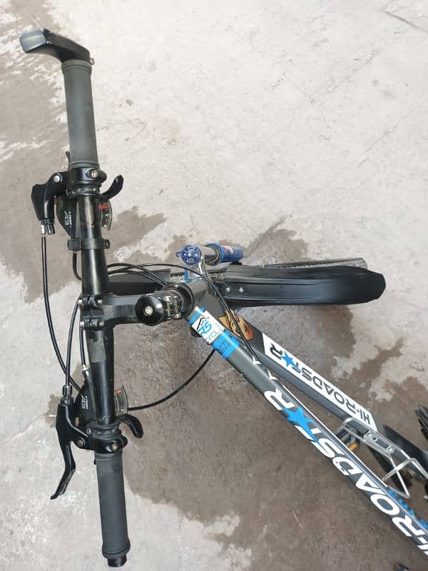 almost new bicycle of hi road star for sale 6