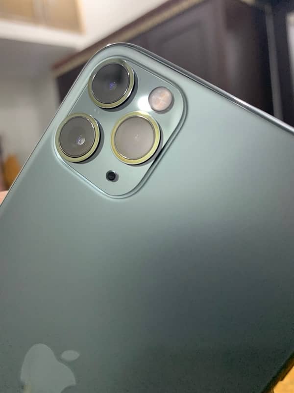 IPHONE 11 PRO MAX 1