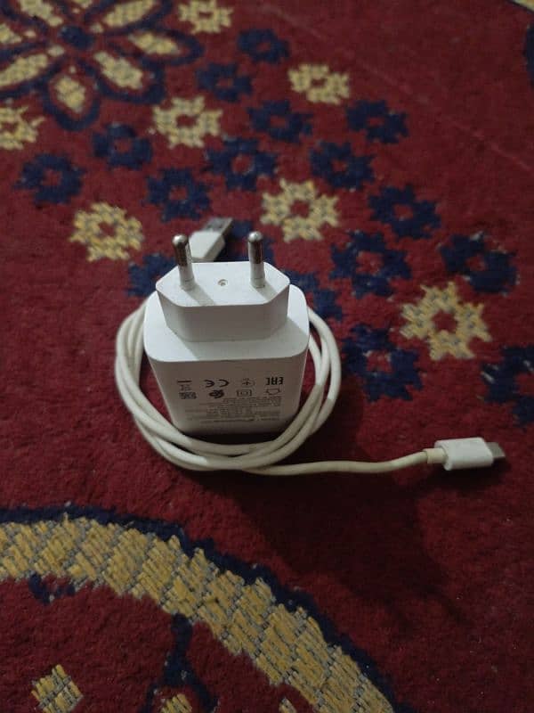 Vivo  ka orgnial 44W charger 3