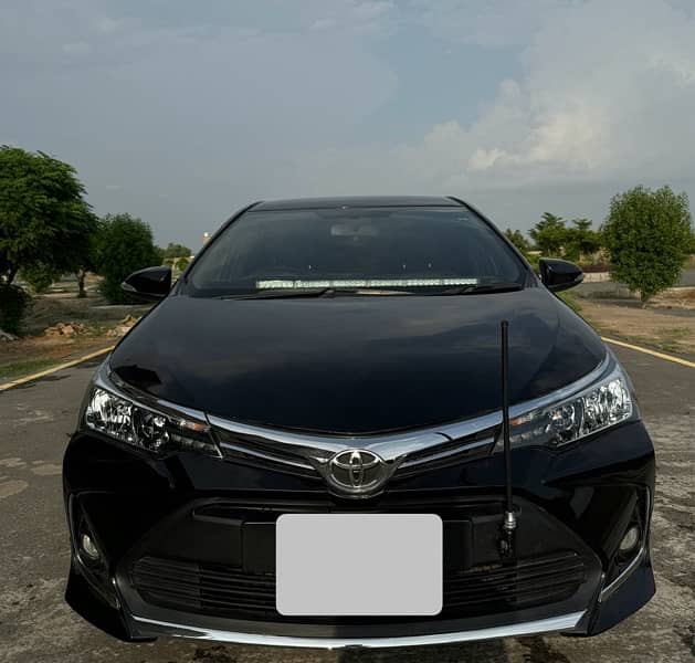 Toyota Corolla Altis 2015 1