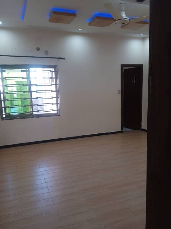 10 MARLA PORTION FOR RENT IN SOAN GARDEN 5