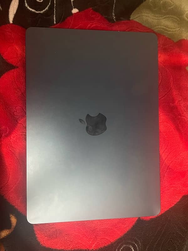 Apple Macbook Air M2 2022 For sale 1