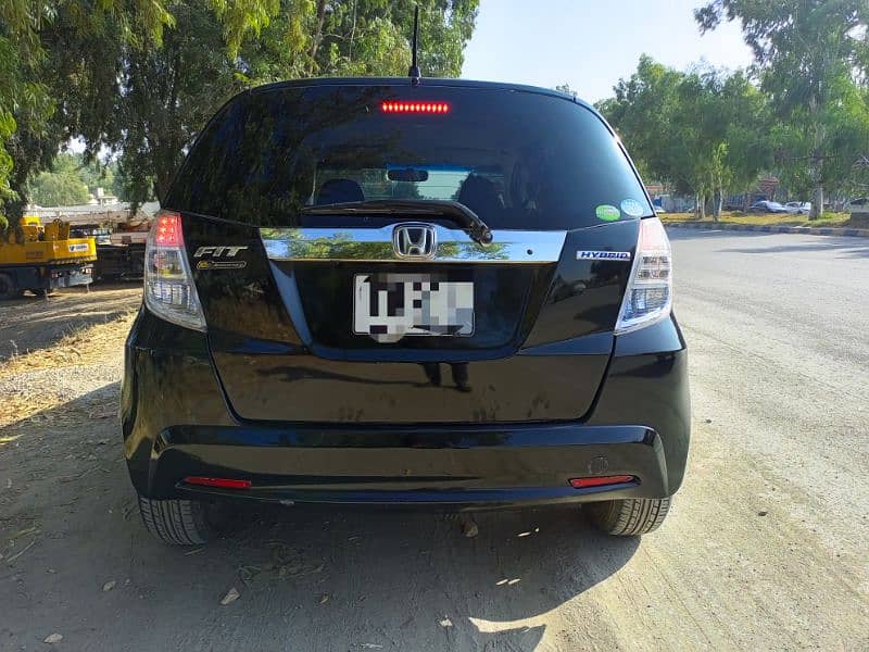 Honda Fit 1.3 Hybrid 10th Anniversary. Model 2012, Import 2015. 5