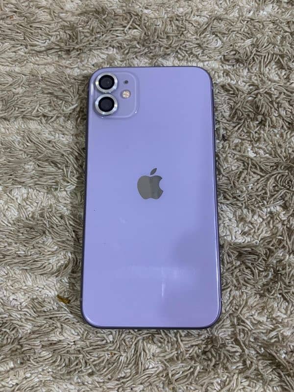 iphone 11 Jv 64 gb 98% betry health Only minor dot lcd for sale 0