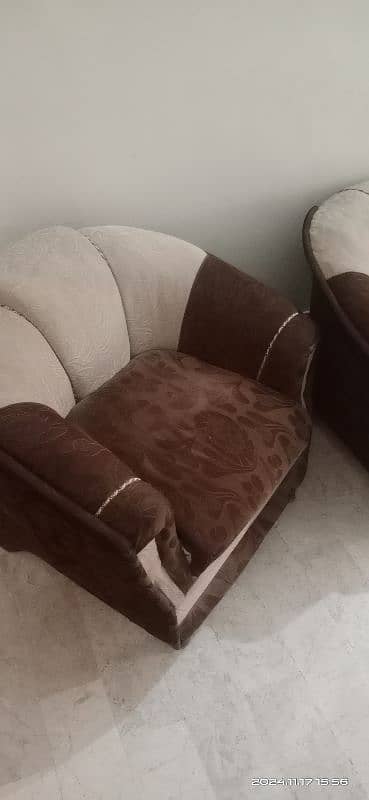 5 seater round style sofa set 1