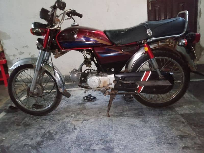 Honda 70 2006 2