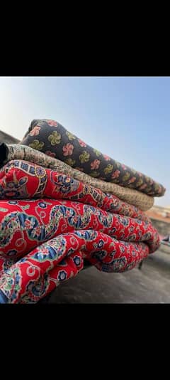 5 Desi Roo ki Razaia(blankets)