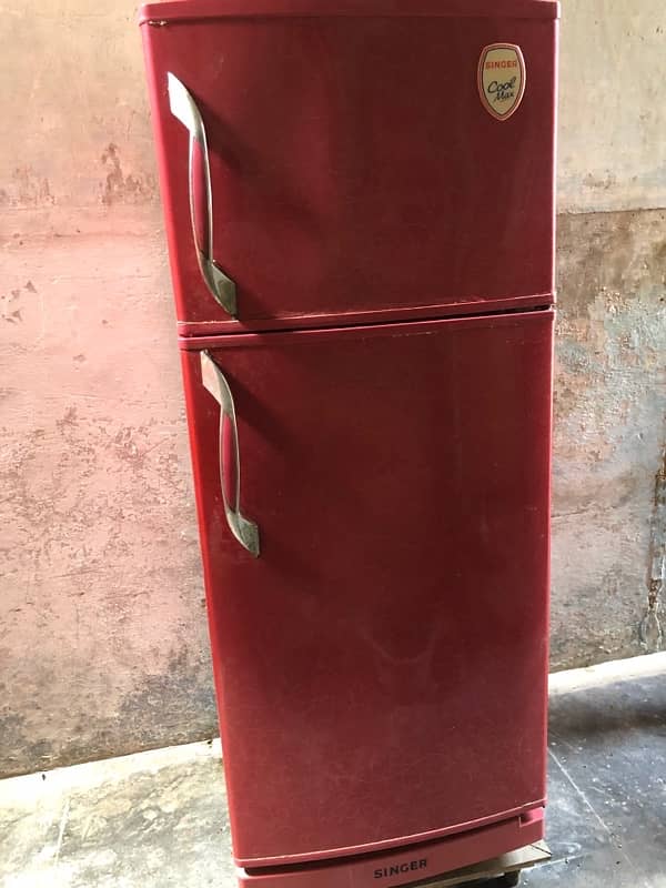 SINGER COOL MAX FRIDGE AND REFRIGERATOR IN PERFECT  WORKING  CONDITION 0