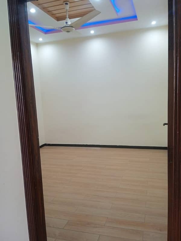 8 MARLA PORTION FOR RENT IN SOAN GARDEN 3